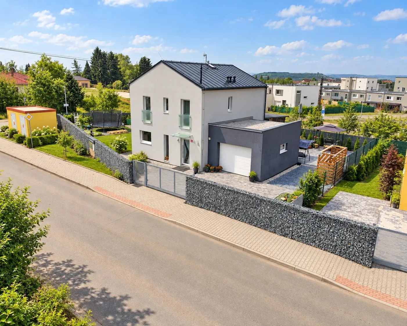 Apartmán Alfa — exteriér domu